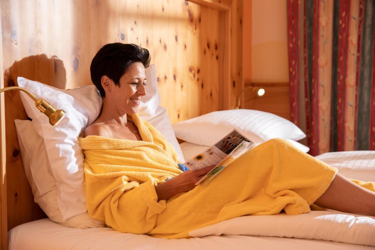 Thermenhotel Puchasplus シュテガースバッハ エクステリア 写真